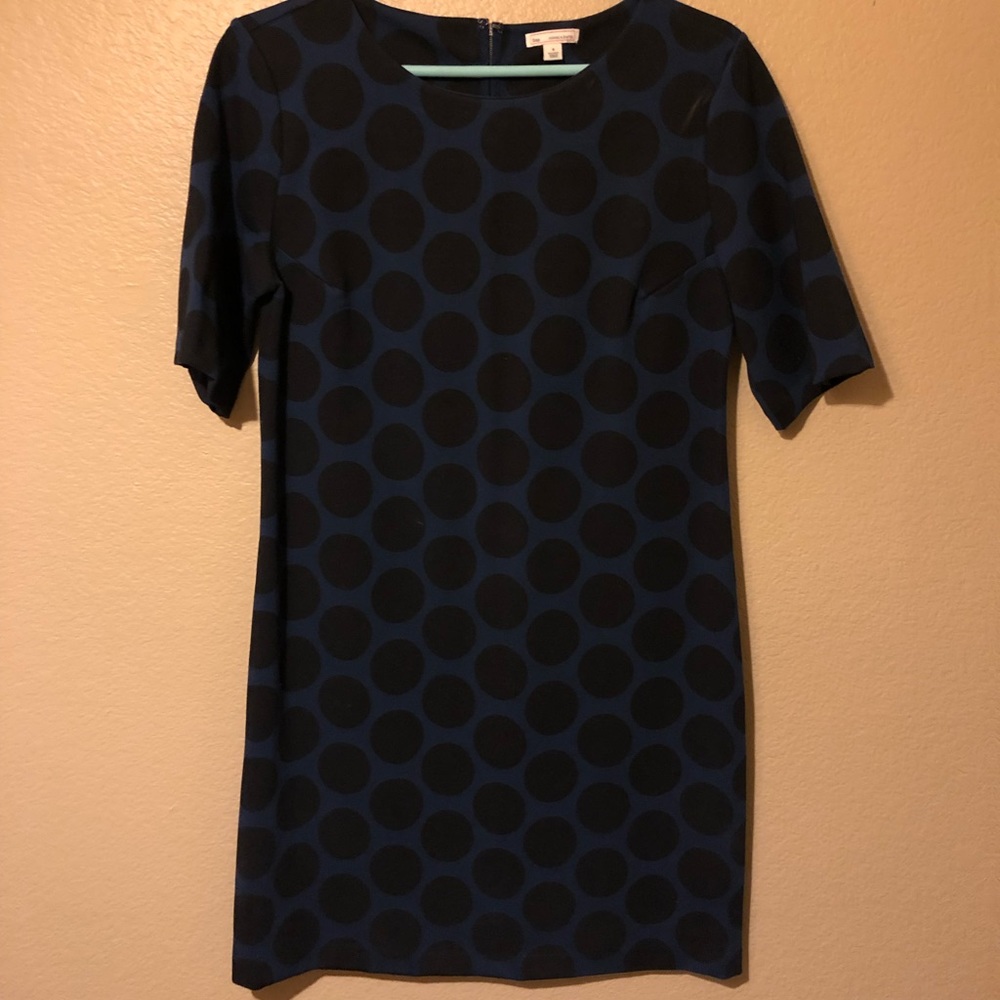 Polka dot 3/4 sleeve shift dress
